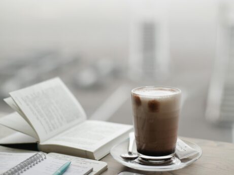 https://www.pexels.com/photo/warm-coffee-drink-1684151/