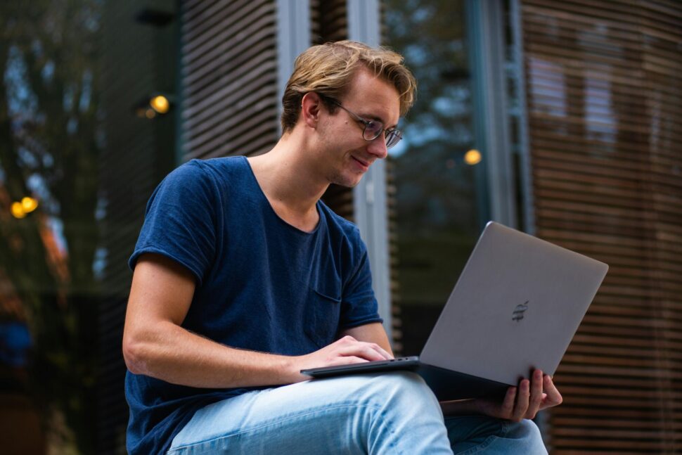 https://www.pexels.com/photo/selective-focus-photo-of-man-using-laptop-1438081/