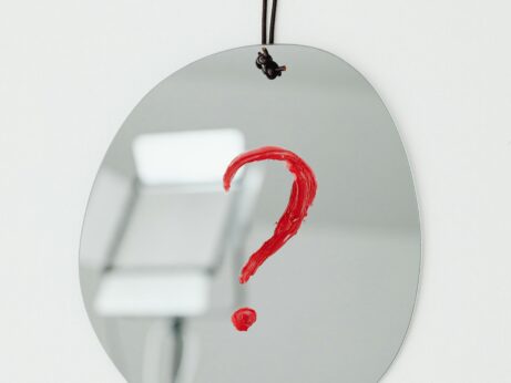 https://www.pexels.com/photo/question-mark-on-mirror-6757691/