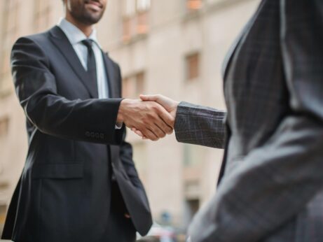 https://www.pexels.com/photo/two-people-shaking-hands-4963433/