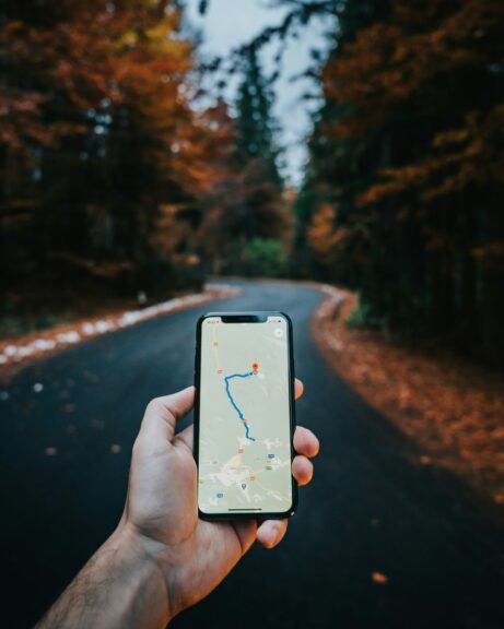 https://unsplash.com/photos/person-holding-white-iphone-5-c-rEn-AdBr3Ig